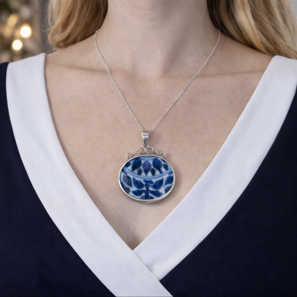 Vintage 925 Blue & White Porcelain Pendant Necklace